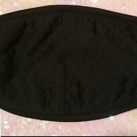 Hello Kitty Soft Face Mask - Picture 4 of 7